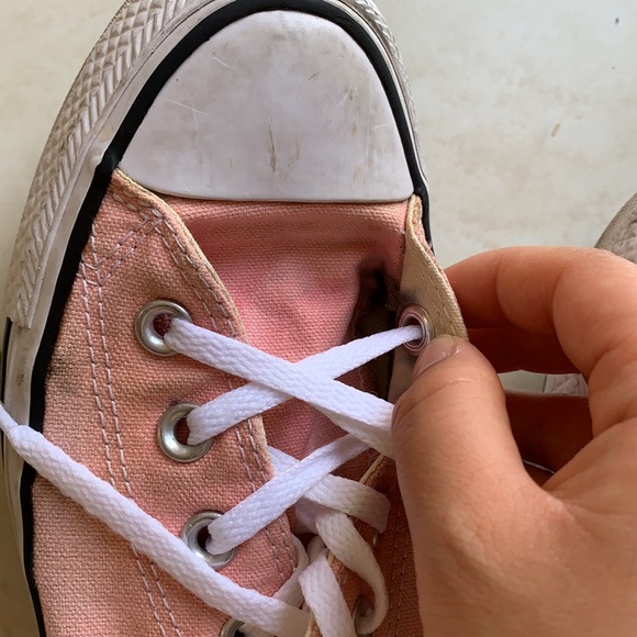 Pink/Salmon Converse - Picture 5 of 5